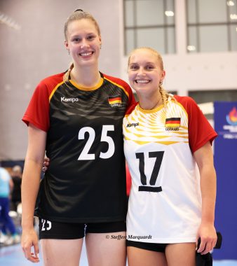 Mette Pfeffer und Patricia Nestler