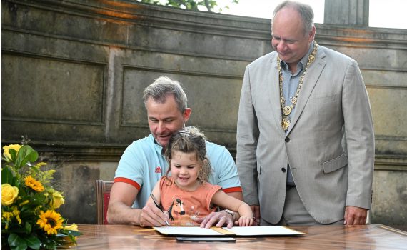 Verleihung Sport- und Förderpreis der Stadt Dresden 2025 auf Schloss Albrechtsberg Foto: Holm Helis Dresden 21.08.2025