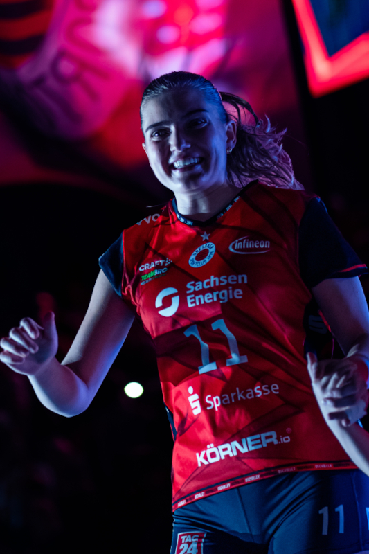 20250412_DSC vs MTV - Daniel Madlung_1160_ Opening show Amanda