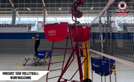 DSCVOLLEYs setzen auf effektives Training mit der Winshot 1500 Volleyball-Wurfmaschine