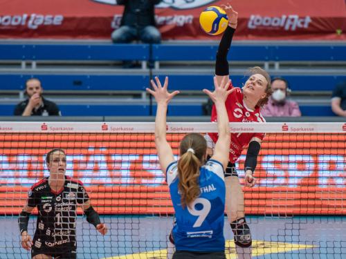 DSC vs Stuttgart Play-off Finale 1