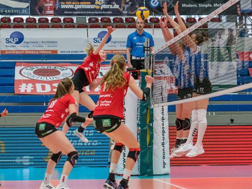 DSC vs Stuttgart Play-off Finale 1