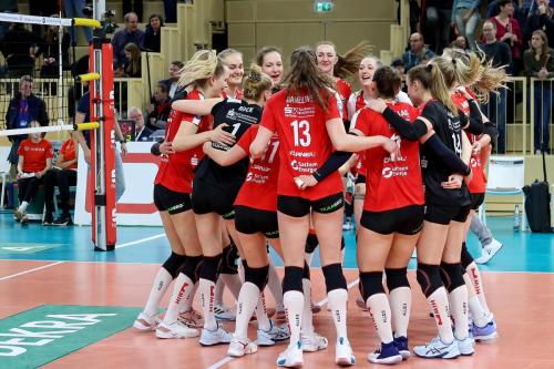 Play-offs Viertelfinale Spiel 1 - Wiesbaden