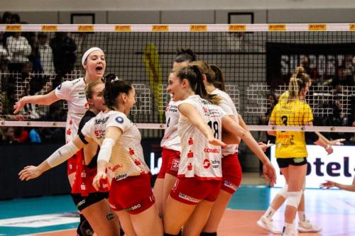 14 04012025 VfB-DSC 028 bearb Effekt komp