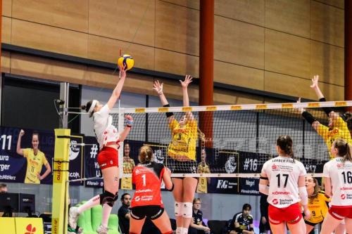 14 04012025 VfB-DSC 036 bearb Effekt komp