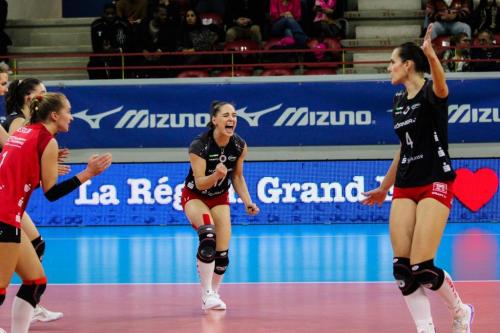 CEV 06112024 VNVB-DSC 28 bearb Effekt komp