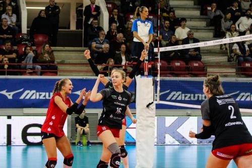 CEV 06112024 VNVB-DSC 32 bearb Effekt komp