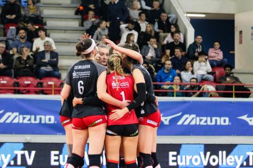 CEV 06112024 VNVB-DSC 50 bearb Effekt komp