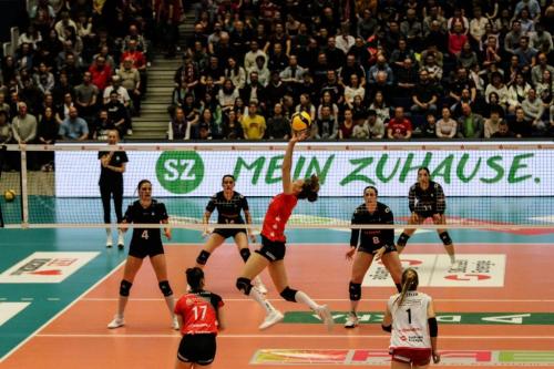 23 08032025 DSC-LiB 49 bearb Effekt komp