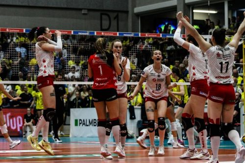 32 26042025 SSC-DSC 086 bearb Effekt komp